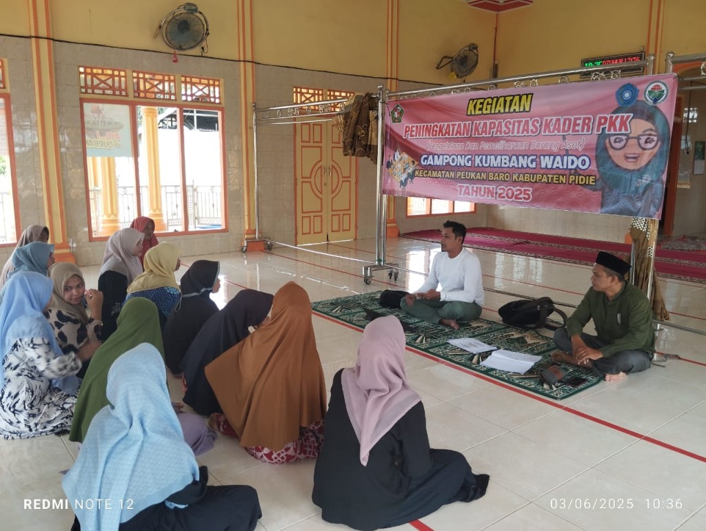 Kegiatan peningkatan kapasitas kader PKK
