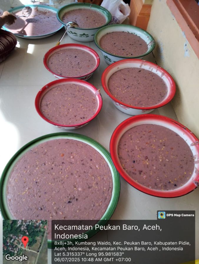 Tradisi bubur Asyura di Gampong Kumbang Waido
